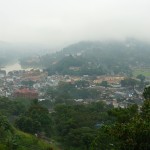 Kandy in den Wolken