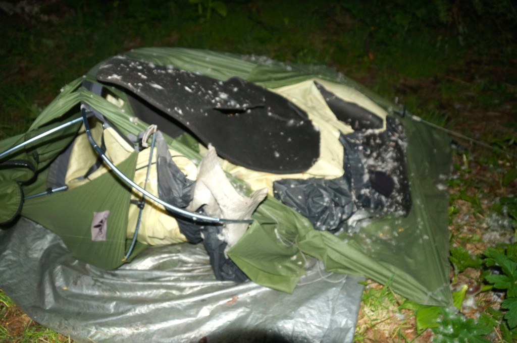 Zerstörung meines Zeltes, Matte und Schlafsack